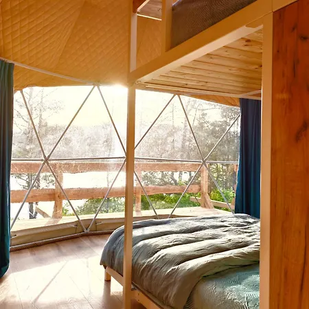 Glamping Trhovky Luxusní stan