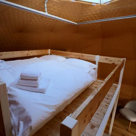 Glamping Trhovky Luxury tent