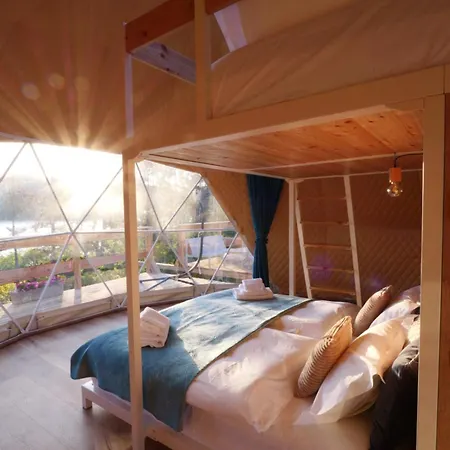 Glamping Trhovky Campo de lujo *