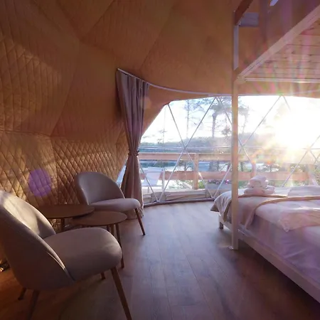 Glamping Trhovky Luxury tent Milesov