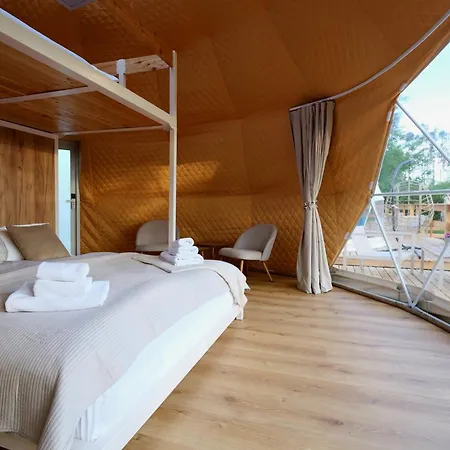 Luxury tent Glamping Trhovky *