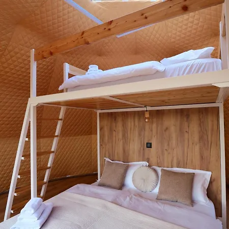 Glamping Trhovky Campo de lujo *