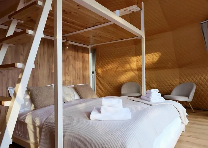 Glamping Trhovky * Milesov (Pribram)